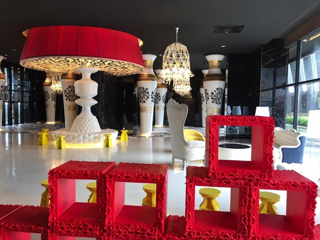 Arte Mont Kiara Host By Host Corner Suites Kuala Lumpur Dış mekan fotoğraf