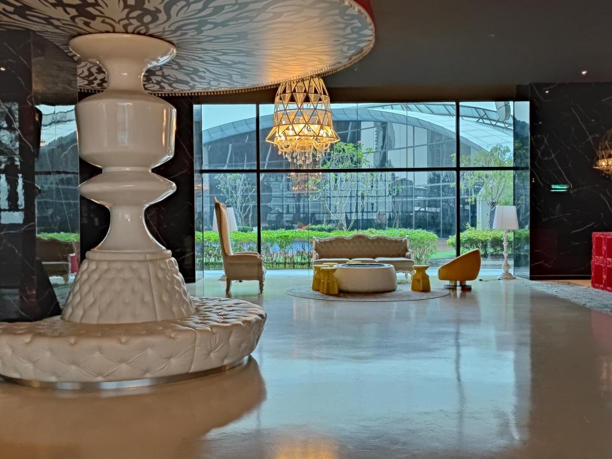Arte Mont Kiara Host By Host Corner Suites Kuala Lumpur Dış mekan fotoğraf