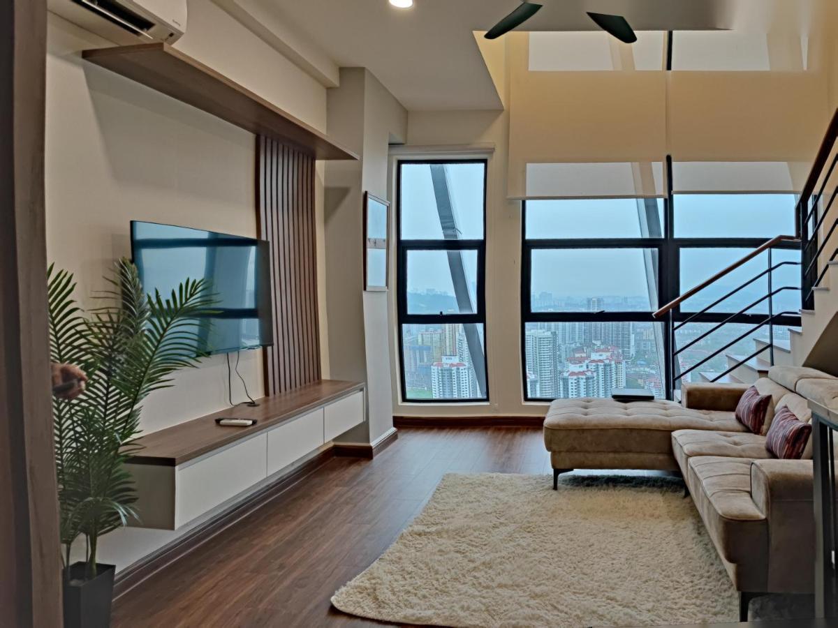 Arte Mont Kiara Host By Host Corner Suites Kuala Lumpur Dış mekan fotoğraf
